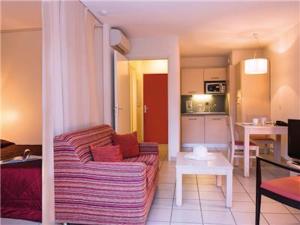 Appartements Wonderful La Villa du Lac - One Bedroom, 4 people : photos des chambres