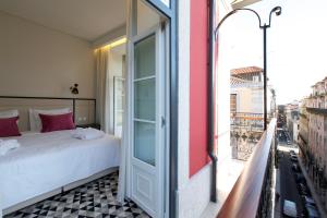 Superior Double Room with Street View room in Hotel Lis - Baixa