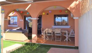 Espacioso apartamento con preciosos jardines y BBQ