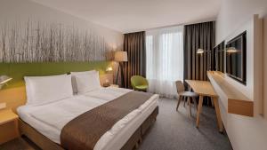 Standard King Room room in Holiday Inn Frankfurt - Alte Oper an IHG Hotel