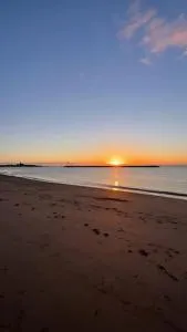 The Boathouse - Hottub - Sleeps 6 - 阿兴顿