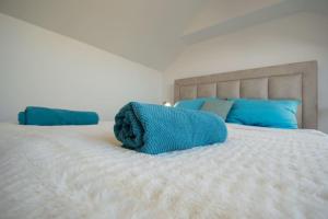 Spacious, central and luxury flat with great view!