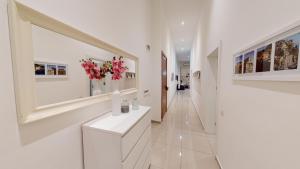 Spacious 3 bedroom maisonette