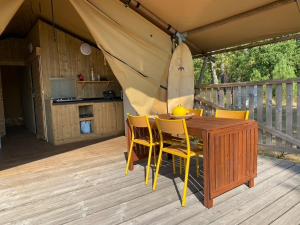Tentes de luxe Camping la Kahute - Tente lodge au coeur de la foret : photos des chambres