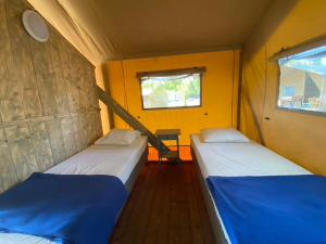 Tentes de luxe Camping la Kahute - Tente lodge au coeur de la foret : photos des chambres