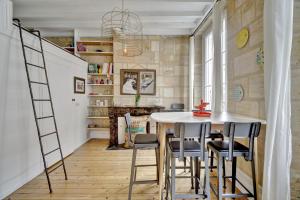 Le Rétro - Bail Mobilité - cœur des Chartrons