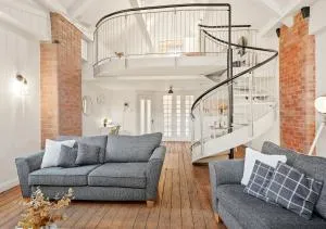 Parking, Heated floors, Sleeps 4 guests, Netflix - Boultham