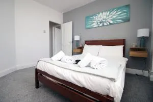 Modern 2 Bedroom Flat in Robert st, Swansea - Morriston