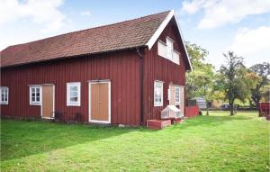 Awesome home in Kalmar with