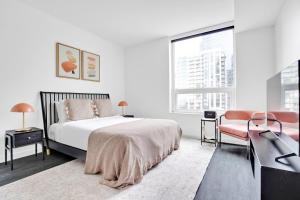 Belltown Studio w Parking Gym easy commute SEA-292