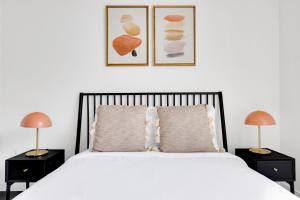 Belltown Studio w Parking Gym easy commute SEA-292