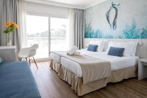 Triple Room room in Hotel Torá