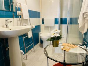 Montello Guest House & Apartment