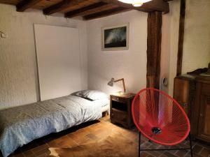 B&B / Chambres d'hotes la maison sous le chateau : photos des chambres