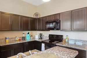 Downtown INDY private bedroom - Shared