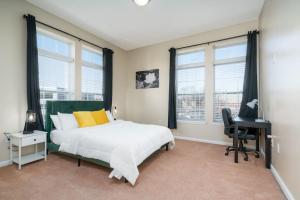 Downtown INDY Private Bedroom - Shared