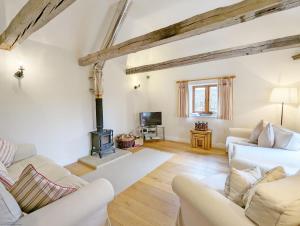 Old Root House, Lavant