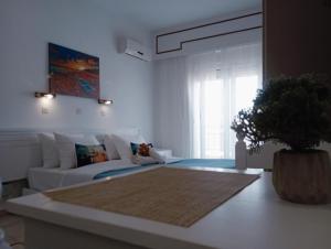 Nautilus City Studios & Apartments