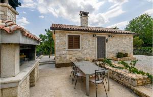 Stunning Home In Trosti