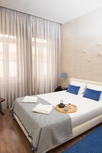 Santo da Casa Sc apartments