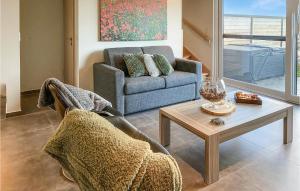 Awesome Home In Diksmuide With Wifi