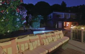 Maisons de vacances Awesome Home In Rayol-Canadel-Sur-Mer : photos des chambres