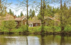 Stunning Home In Vimmerby With Wifi