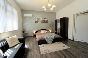 Cozy 2-Bedroom Flat in the very Center of Sofia