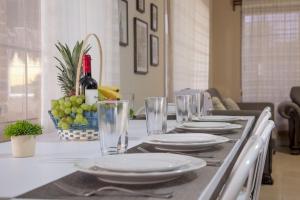 Casa Centenario: Lovely 3br home w heated Pool great for families