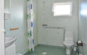 Awesome Home In Bullaren With Wifi