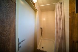 Chatky Máj Máchovo jezero