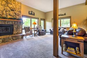 Estes Condo 3 Mi to Rocky Mountain National Park