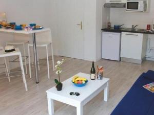 Les Isles de Sola apartment in Grandcamp