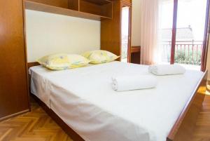 Apartments with parking space Promajna, Makarska - 20785