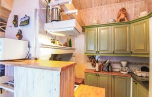 Awesome Home In Åsensbruk With Kitchen