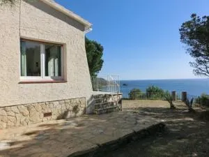 CASA FENOLLEDA - Casa con vistas panorámicas del mar y Cap de Creus en Llançà - ES-228-17 - Колера