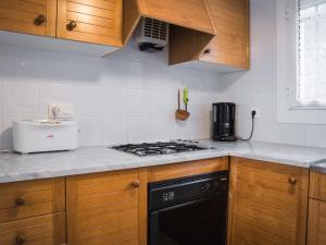 Apartamento luminoso con piscina y terraza, cerca de la playa - ES-228-46