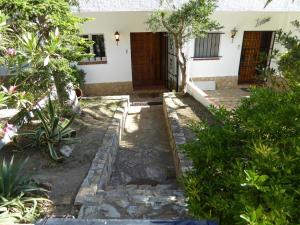 Casa amplia con piscina y parking en Llançà - ES-228-39