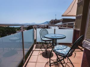 GUILLEM DE BERGUEDÀ - Àtico en la zona de grifeu con gran terraza y vistas al mar. - ES-228-61