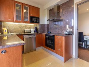 Ático con Terraza a 250m Playa - 3 Dormitorios, Garaje Incluido - ES-228-66