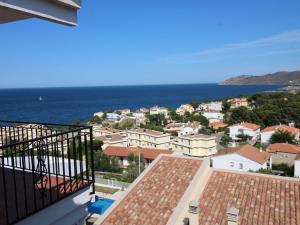 Apartamento Acogedor con Vista al Mar en Llançà - ES-228-86
