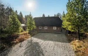 Three-Bedroom Holiday Home In Norre Nebel - Lønne Hede