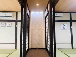 東京民泊 貸し切り一軒家 モダン和風 畳 青砥 上野 プライベート空間 最大8名 ファミリータイプ