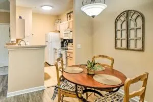 Bright St Simons Island Condo with Shared Pool! - Druid Oaks