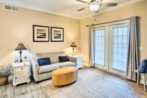 Bright St Simons Island Condo with Shared Pool!