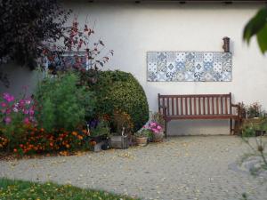 Ranczo Tomaszówka, Lokalik nad Gąską