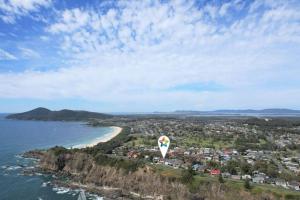 Bennetts Bliss - Soak in Breathtaking Ocean View