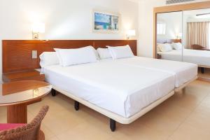 Double or Twin Room (2 Adults + 2 Children) room in Playa Marina Spa Hotel - Luxury