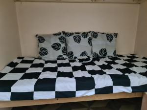 Tagaytay Staycation House by Bea & RM