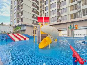 Bali Residence I Luxury 2BR I 6-10pax I Jonker St I Water Park I City Centre by Jay Stay